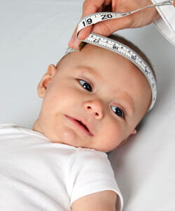 Measuring baby's head circumference