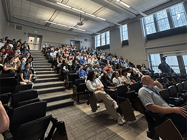 Photo in lecture hall.