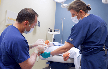 Image of Dr. Jeffrey Gusenoff and Dr. Beth Gusenoff.