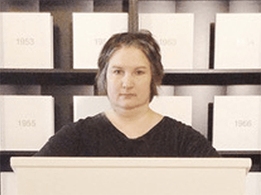 Learn more about Amy Curtis and her artwork for the UPMC Mercy Pavilion.