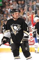 Pittsburgh Penguins hockey player, Gary Roberts, during a game