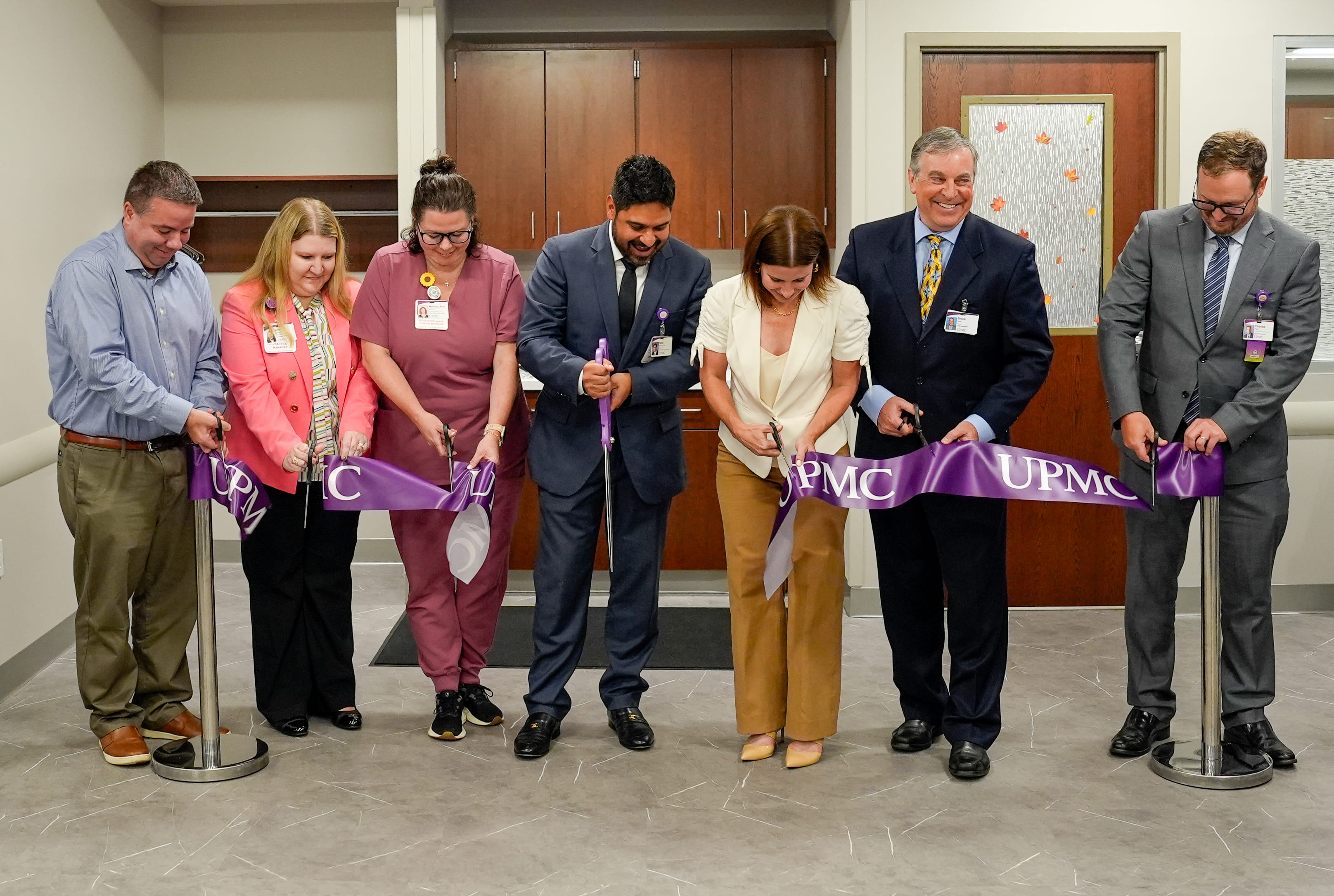 HillmanWash ribbon cutting2