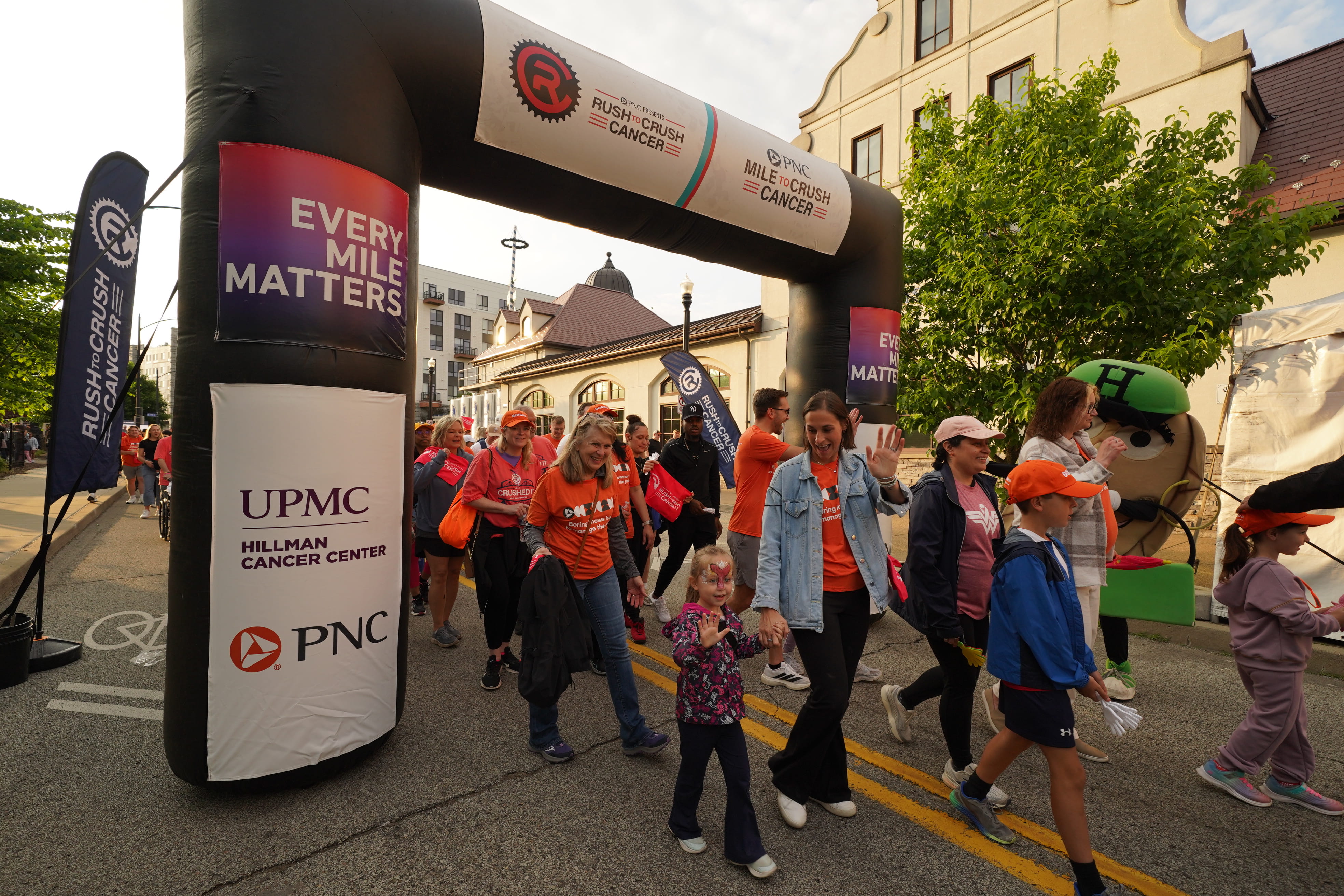 PNC Walk to Crush Cancer 2026