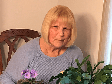 A bad fall led to the discovery of a massive nerve tumor pressing on Barbara’s spinal cord and aorta. Learn more about her story.