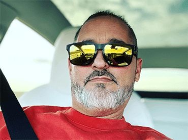 Juan lived for years with the lingering effects of a hip injury. He came to UPMC Rehabilitation Institute for outpatient physical therapy.